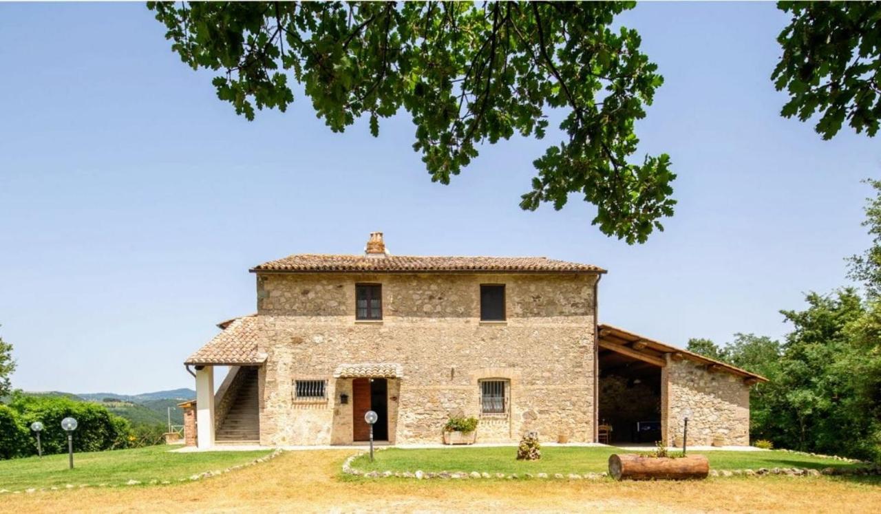 Casale Al Lago Con Piscina E Sauna Corbara  Exterior photo