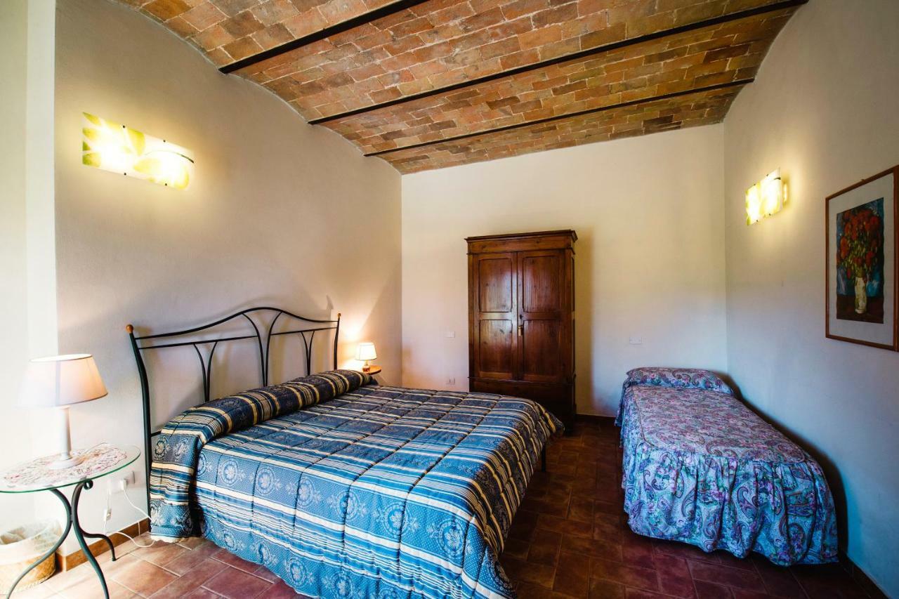 Casale Al Lago Con Piscina E Sauna Corbara  Exterior photo